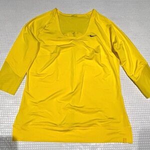 Nike Dri-Fit Yellow Athletic Top 3/4 Sleeve Women’s Size M